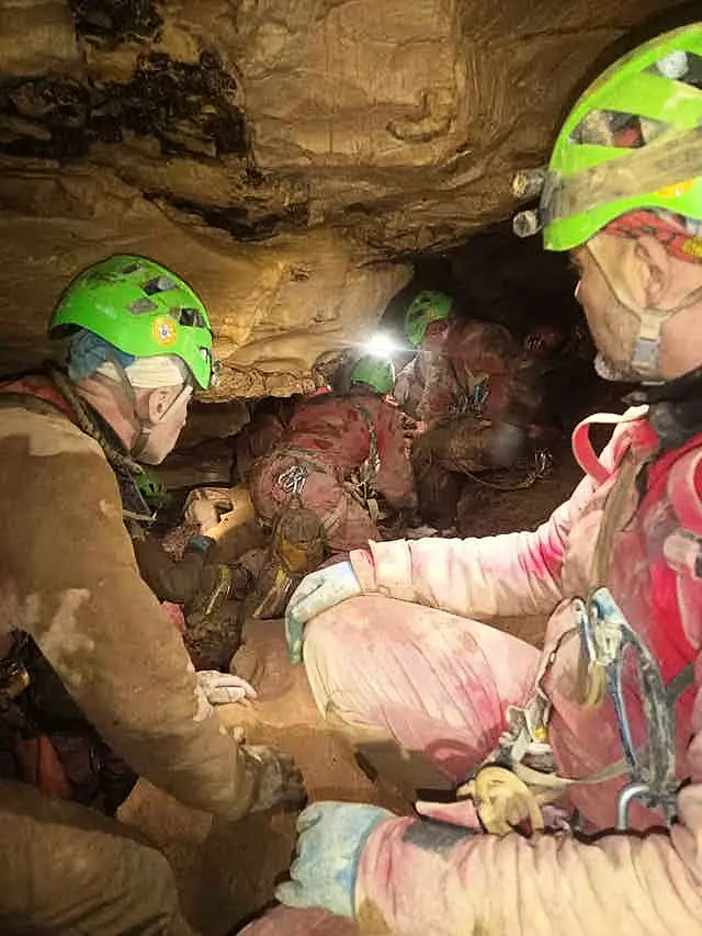 Cave rescue - Italy
